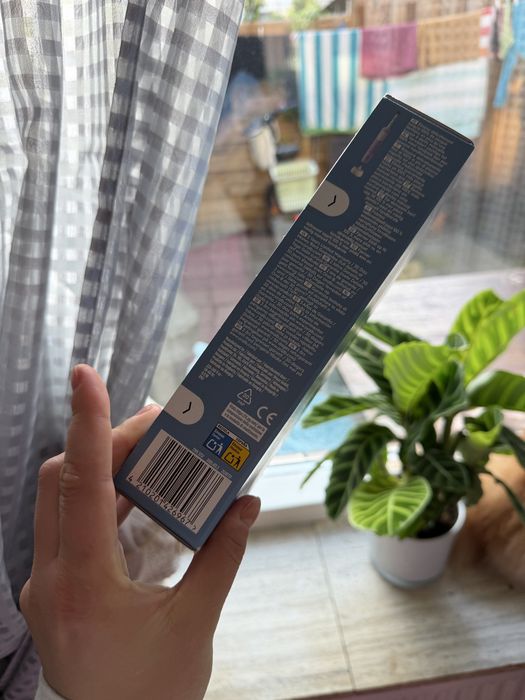 Новая электро  щетка Oral B