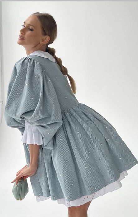 Дизайнерська сукня