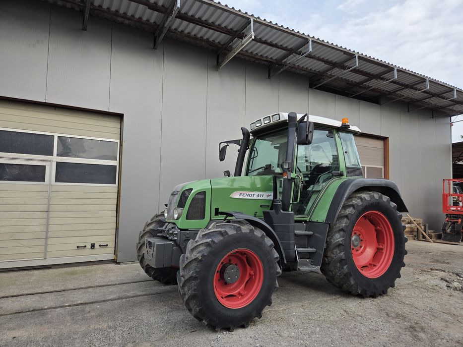Fendt 411 Vario Ciągnik / Traktor  rolniczy,  rok 2001, Moc 110 KM