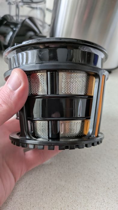 Шнекова соковижималка Ardesto JEG-1330SL стан як нова