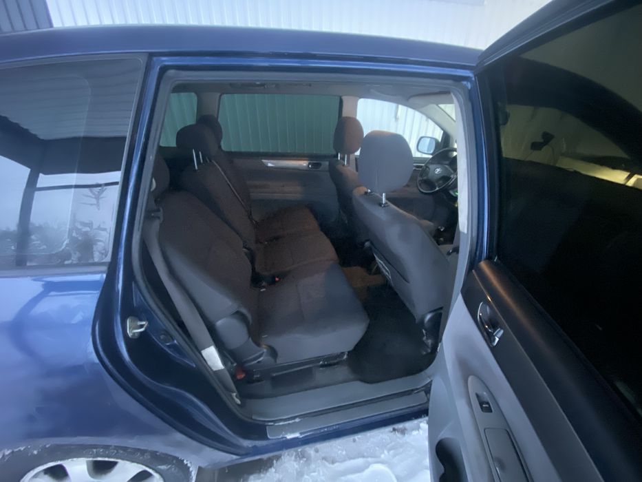 Продам Toyota Avensis