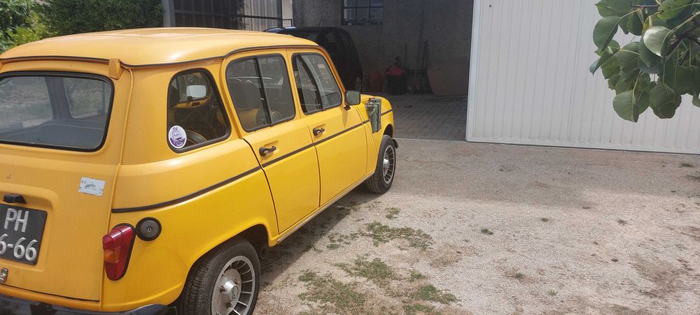 Renault 4 GTL -- 3750€ -- 1988 -- caixa 5 velocidades, motor musculado. Aceito retoma de moto 4 de marca japonesa, com acertos da minha parte.