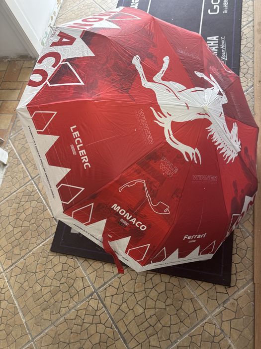 Guarda chuva/Sol Ferrari