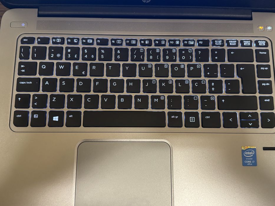HP Folio 1040 - Intel Core i7-5600u