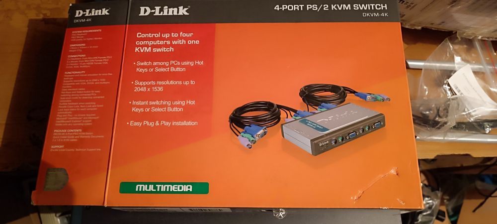4-портовий KVM-перемикач D-Link DKVM-4K (PS/2, VGA)