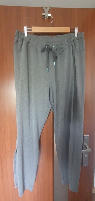 Nowe spodnie damskie rozmiar 50