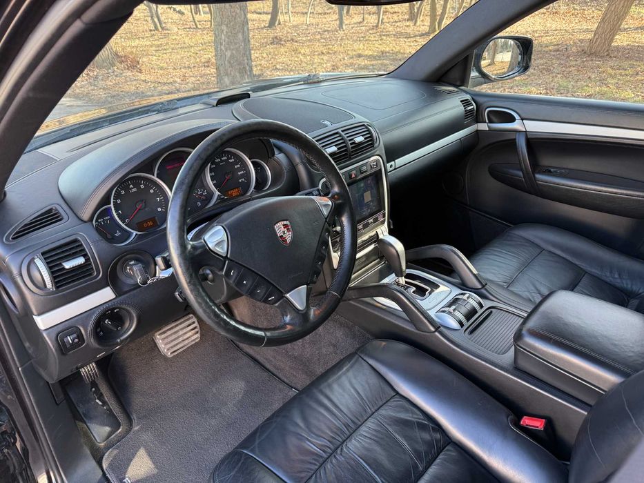 Porsche Cayenne S 4.8 V8