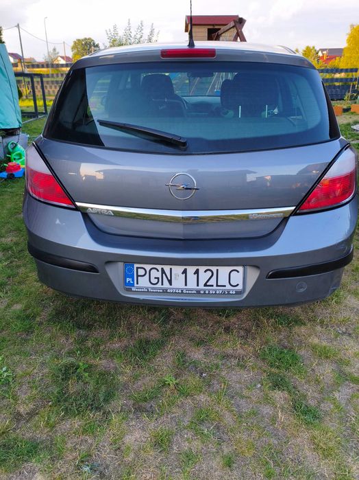 Opel Astra 3 (H) - 1.6 - 2006