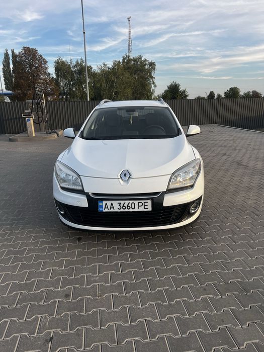 Продам Renault Megane III 2012 1.5 дизель АКПП