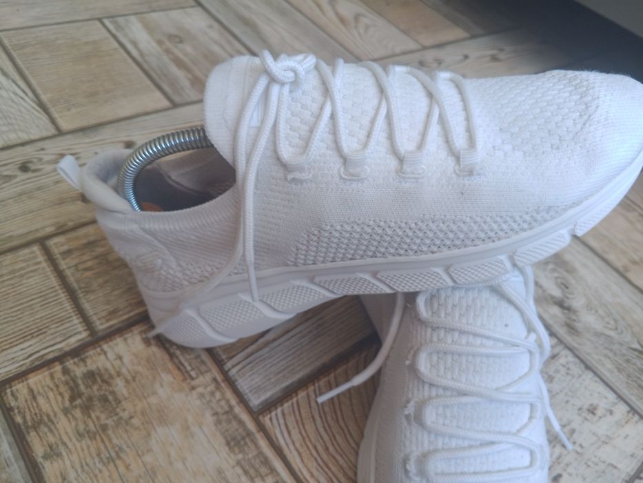 Sketchers  оригінальні кросівки