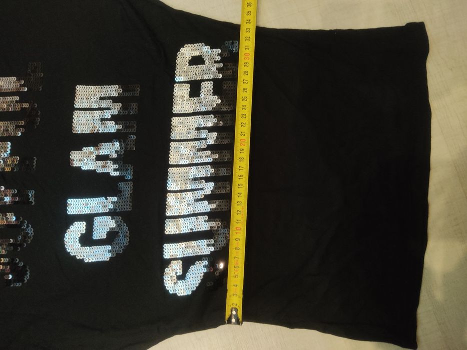Czarna bluzka S cekinowy napis