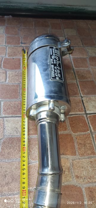 Escape moto  HIGH -TES. Jac motors.
Muito bom estado.
Som espetacular.