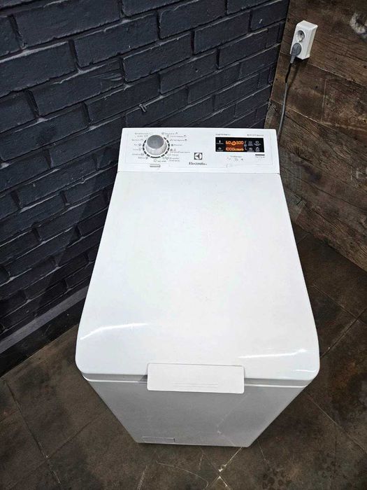 Вертикальная стиральная пральна машина AEG LTR8C373U Інвертор 7кг А+++