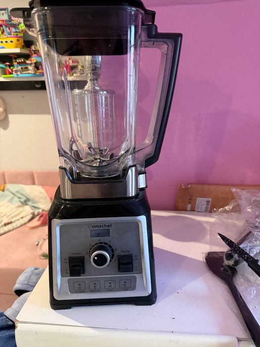 blender kielichowy marki AMZCHEF