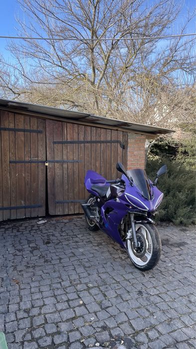 Продам пластик на Yamaha yzf r6