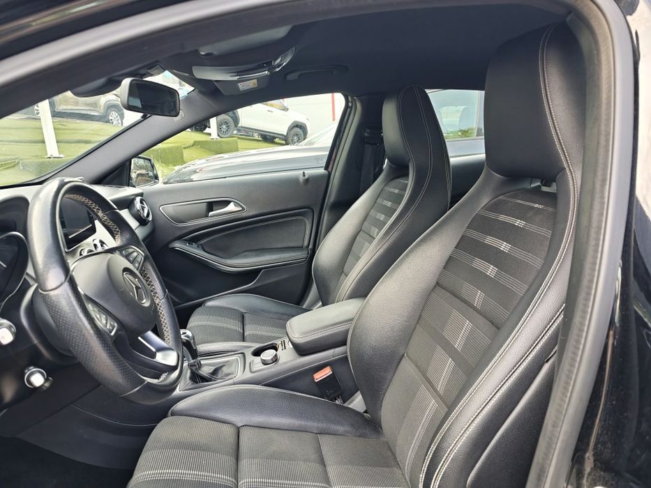 Mercado-Benz GLA 180D URBANN