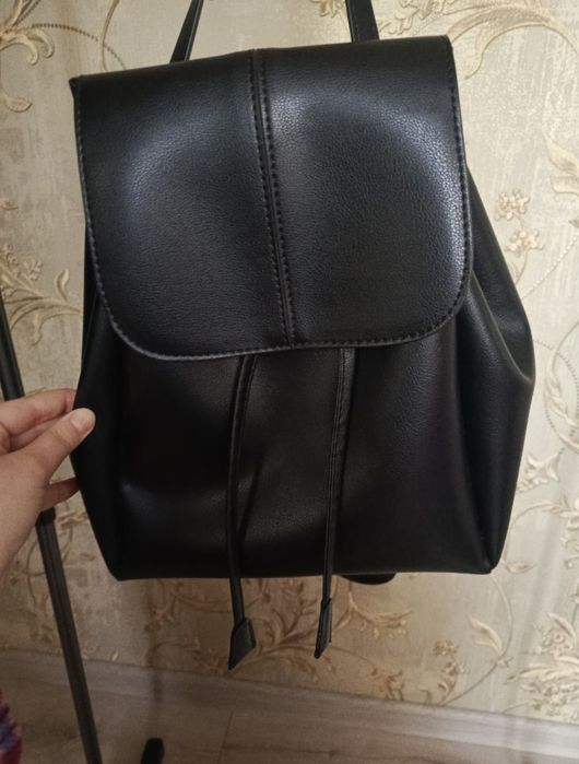 Рюкзак Cropp чорний