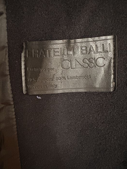 Czarny dlugi klasyczny welniany plaszcz angora z naturalmym futrem