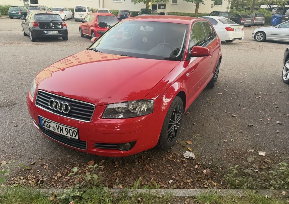 Audi A3 3-drzwiowe Audi A3 1.6 MPI benzyna niski przebieg 131500 km