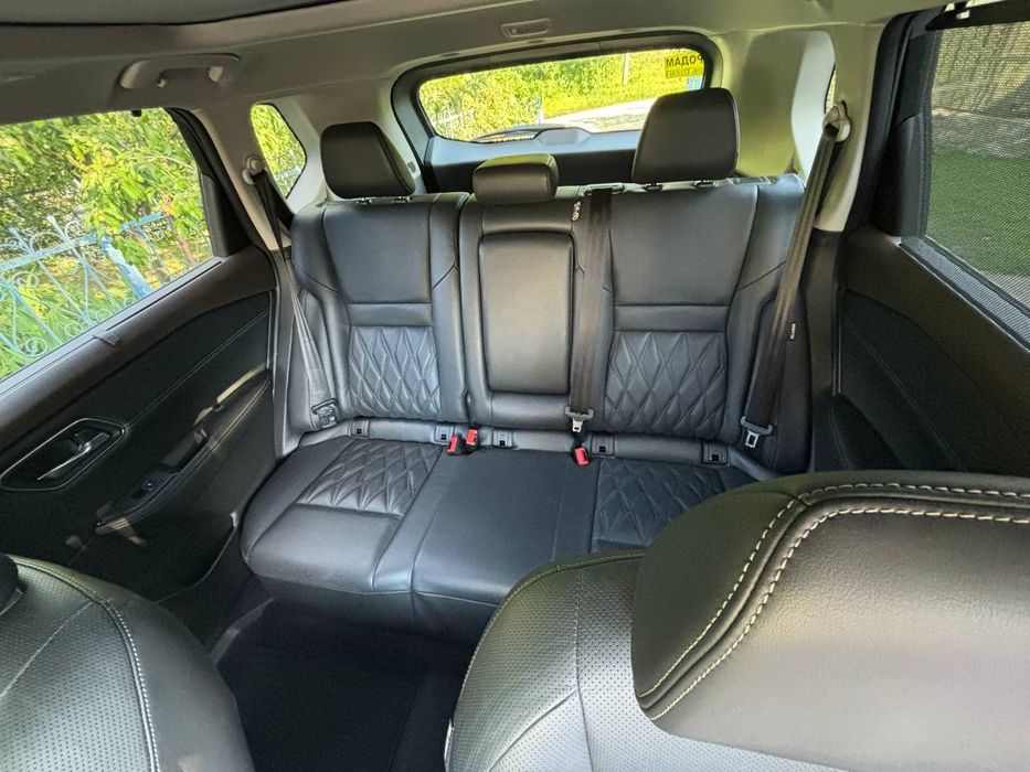 Nissan Rogue t33 Platinum AWD