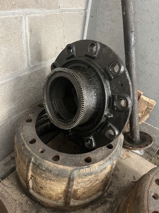 Комплект ступица, барабан, подшипники Камаз евро