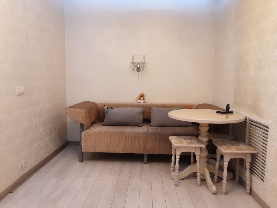 Березняки! Легкоатлетический манеж, ж/д станция Левый берег, Своя!