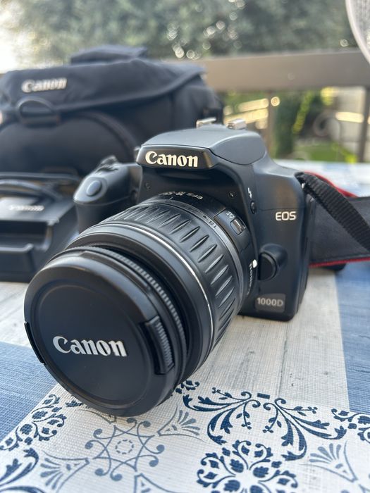 Canon 1000d + acessorios