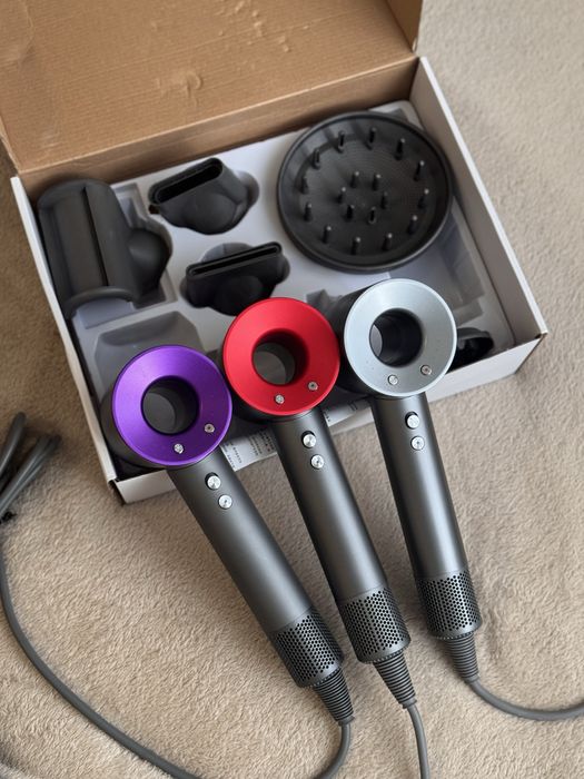 Фен-стайлер у стилі Dyson