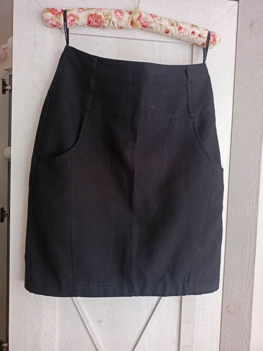 Spódnica czarna wysoki stan z Atmosphere