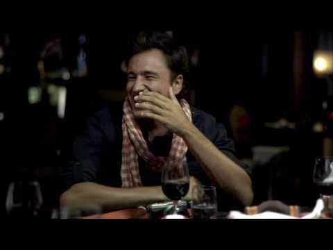 UM FUNERAL À CHUVA (Telmo Martins)Alexandre da Silva/Hugo Tavares NOVO