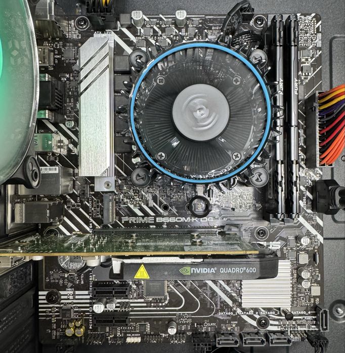 Продам комплект i5 12400f/B660M/ddr4 2x8gb