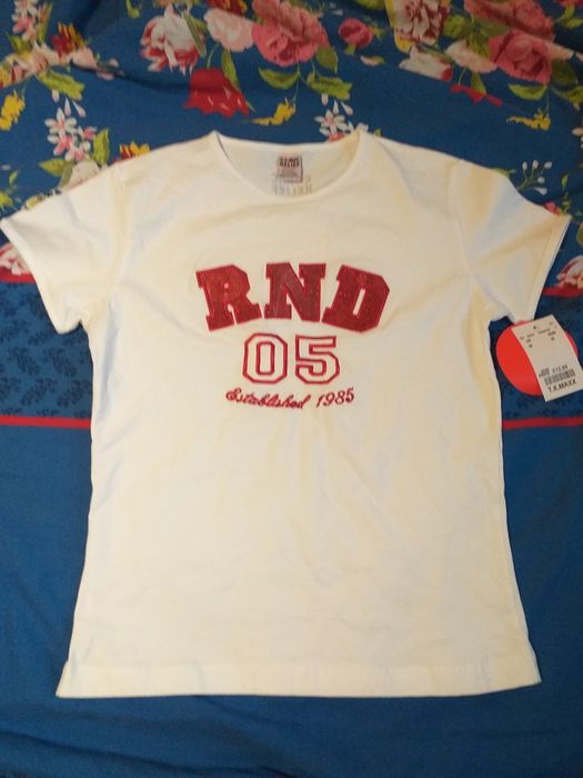 Tshirt comic relief medium