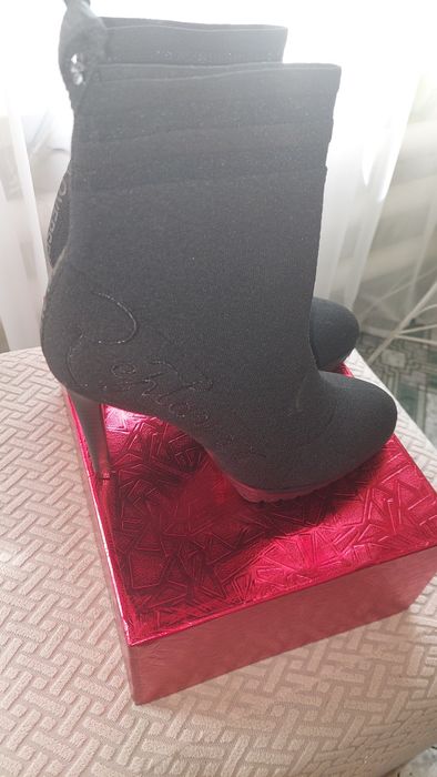 Полусапожки на каблучку