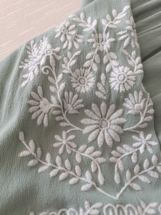 м'ятна блуза блузка сорочка вишиванка з вишитими рукавами р 6 / 40-42