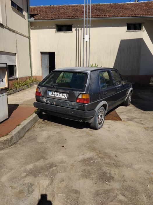 Volkswagen Golf 2 1987 (Para restauro ou peças)