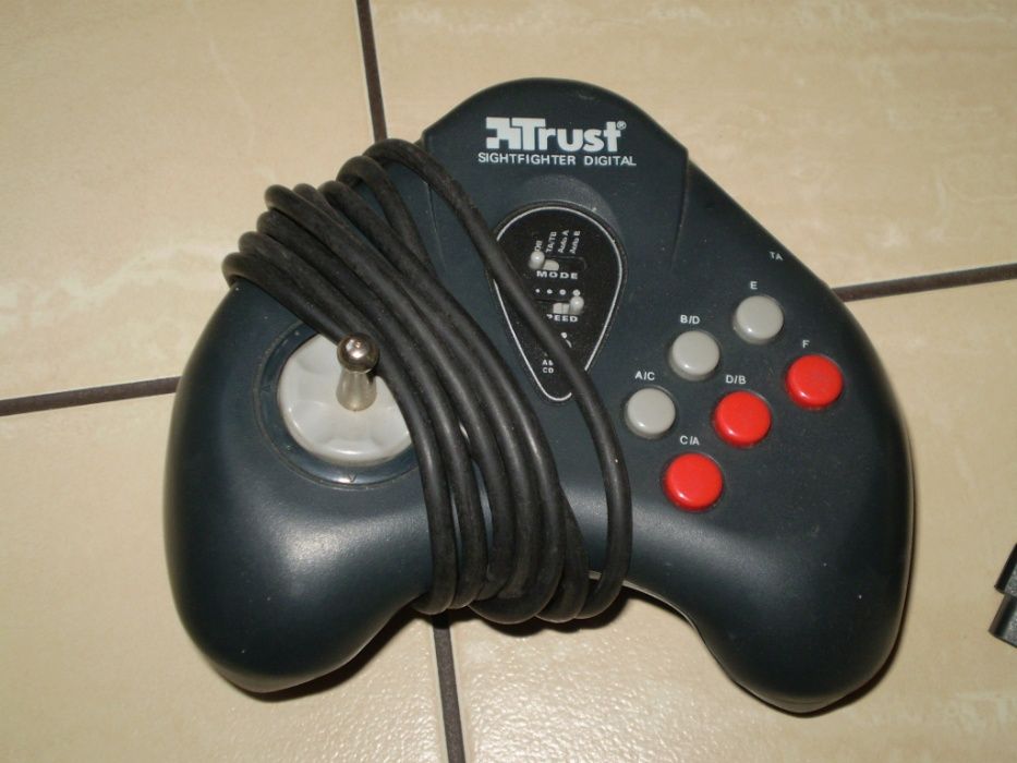 Pad Trust Sight Fighter Digital