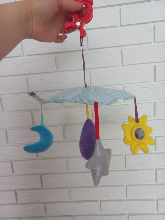 Іграшка підвіска в ліжечко чи коляску