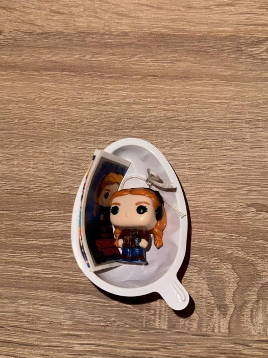 киндер джой очень странные дела kinder