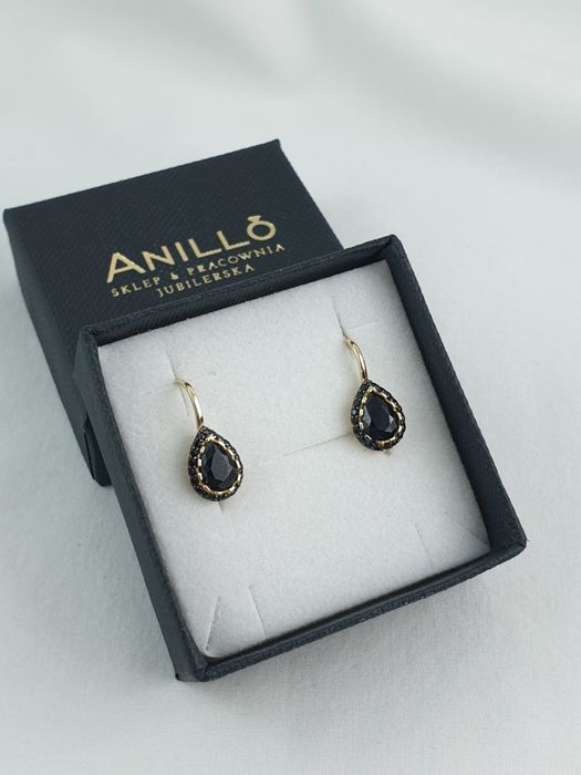 Złote kolczyki wiszące z czarnymi cyrkoniami Au.585 nowe
