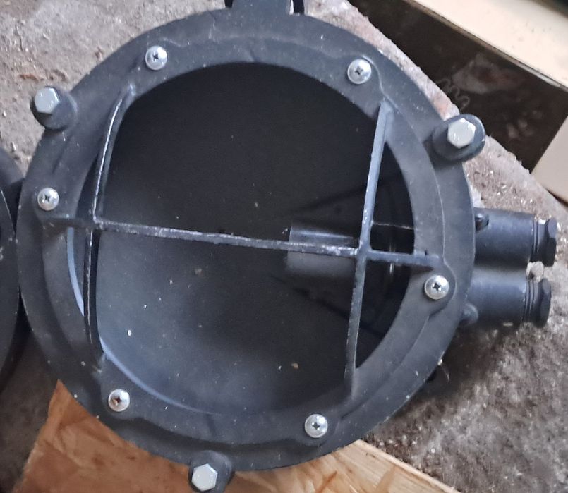 Lampa lotniskowa okrętowa