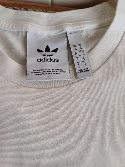 T-shirt adidas usada 1 vez.