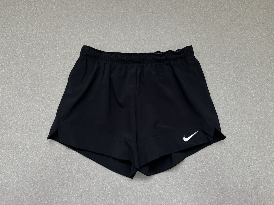 Спортивные шорты Nike Dri-Fit (жіночі спортивні шорти найк)