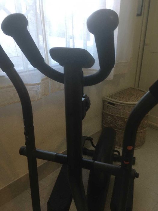 Bicicleta Elíptica de Cardio Training DOMYOS 100, como nova
