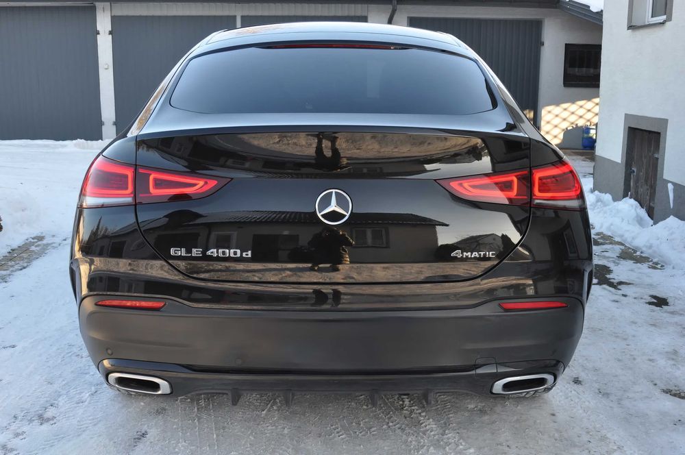 Mercedes-Benz GLE 400d 4Matic      2022