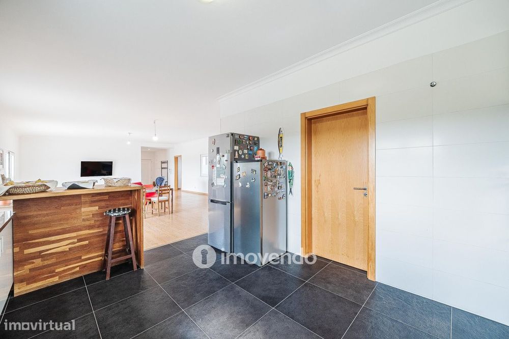 Moradia T4 incrível, com terreno de 4.200m², no Rebocho, Coruche