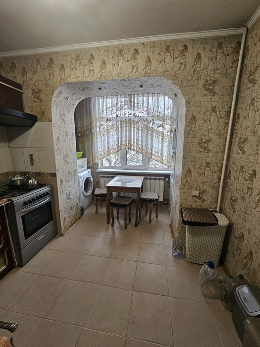 Продаж квартири  Чернівці