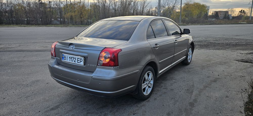Toyota avensis t25