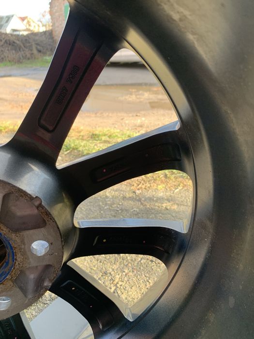 Продам диски volkswagen,seat,skoda