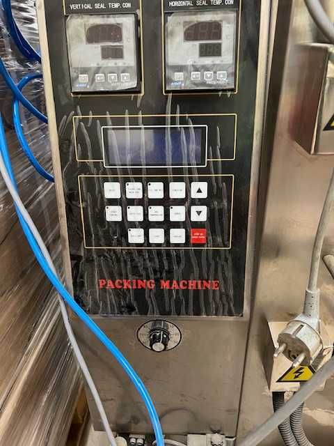 Maszyna pakująca Saszetkarka kubełkowa