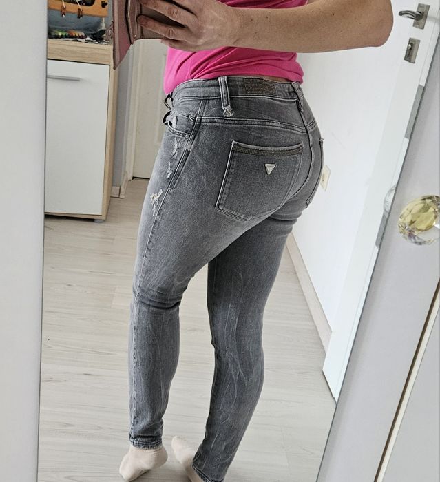 Szare spodnie guess cekiny przetarcia s 36 m jeans dźi sy sexy